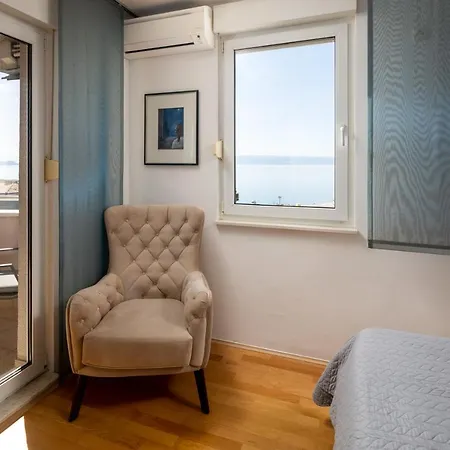 Apartment Big Modern Two - Bedroom With Sea View And Balcony - Split